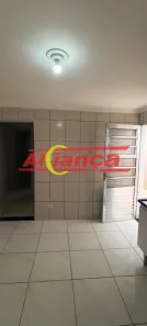 Casa com 2 Quartos para alugar, 70m² no Centro, Guarulhos