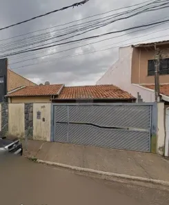 Casa com 3 Quartos à venda, 147m² no Vila Paulista, Botucatu
