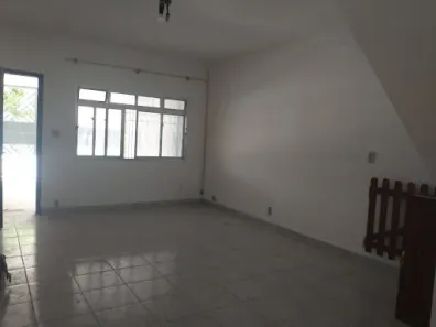 Sobrado com 2 Quartos para alugar, 90m² no Vila Carrão, São Paulo