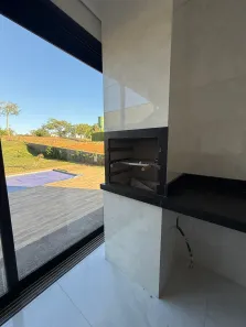Casa de Condomínio com 3 Quartos à venda, 214m² no , Hidrolândia