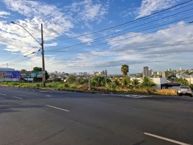 Lote/Terreno à venda, 408m² no Osvaldo Rezende, Uberlândia