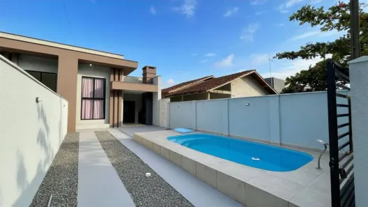 Casa com 3 Quartos à venda, 90m² no Barra do Saí, Itapoá