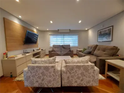 Sobrado com 3 Quartos à venda, 140m² no Jardim Oriental, São Paulo