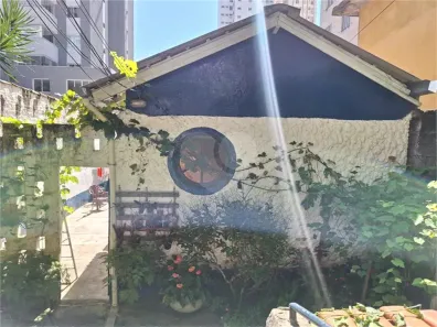Casa com 3 Quartos à venda, 233m² no Sumaré, São Paulo