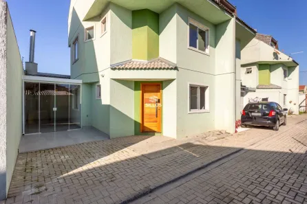 Sobrado com 3 Quartos à venda, 104m² no Boqueirão, Curitiba