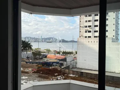 Apartamento com 3 Quartos para alugar, 140m² no Centro, Balneário Camboriú