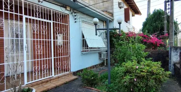 Casa com 3 Quartos à venda, 174m² no Nonoai, Porto Alegre