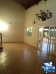 Casa com 3 Quartos para alugar, 613m² no Jardim Colonial, Bauru