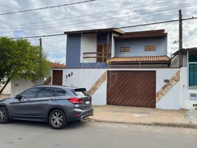 Sobrado com 3 Quartos à venda, 220m² no Vila Real, Hortolândia