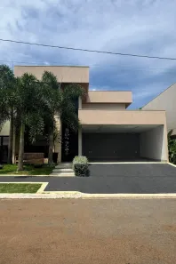 Apartamento com 3 Quartos à venda, 217m² no Condomínio Residencial Grand Trianon, Anápolis