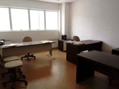 Sala Comercial com 1 Quarto para alugar, 22m² no Centro, Curitiba