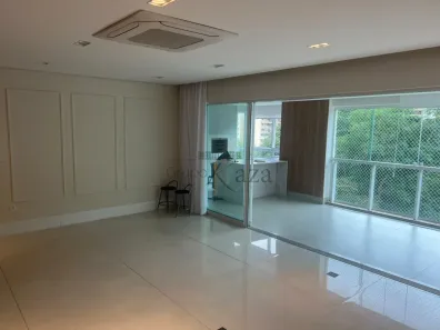 Apartamento com 4 Quartos à venda, 194m² no Parque Residencial Aquarius, São José dos Campos