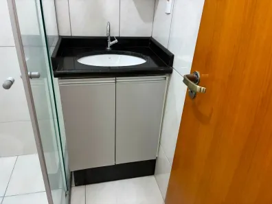 Apartamento com 1 Quarto para alugar, 39m² no Jardim Jóquei Club, Londrina