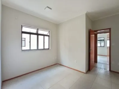 Apartamento com 2 Quartos para alugar, 77m² no Centro, Juiz de Fora