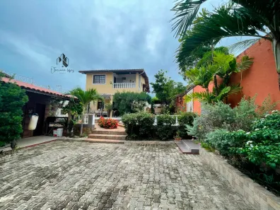 Sobrado com 3 Quartos à venda, 230m² no Manuel Dias Branco, Fortaleza