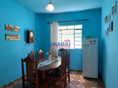 Casa com 3 Quartos à venda, 193m² no Parque Meia Lua, Jacareí