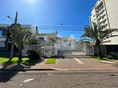 Casa com 3 Quartos à venda, 305m² no Maria Goretti, Chapecó