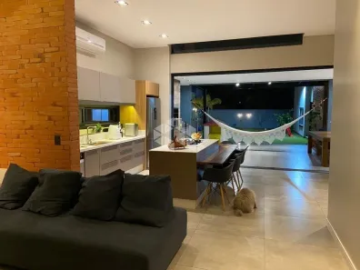 Casa com 5 Quartos à venda, 240m² no Campeche, Florianópolis