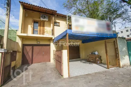 Casa com 3 Quartos à venda, 180m² no Santana, Porto Alegre