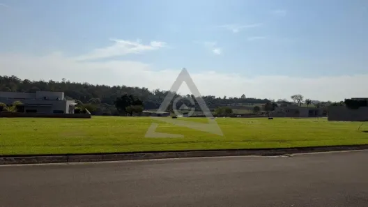 Lote/Terreno à venda, 800m² no Residencial Haras Patente, Jaguariúna