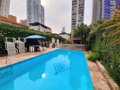 Sobrado com 3 Quartos à venda, 300m² no Embaré, Santos