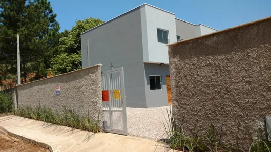 Casa de Condomínio com 2 Quartos à venda, 72m² no Capricórnio II, Caraguatatuba