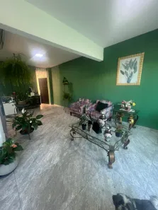 Imóvel Comercial com 3 Quartos para alugar, 270m² no Imbetiba, Macaé