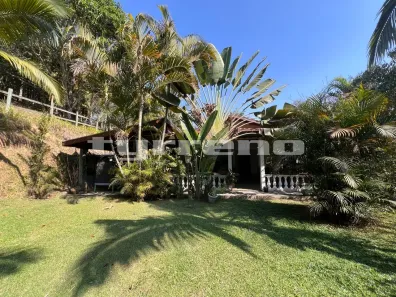 Fazenda/Sítio com 4 Quartos para alugar, 200m² no Buquirinha II, São José dos Campos