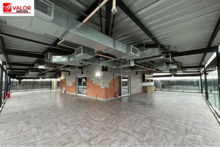 Sala Comercial para alugar, 572m² no Butantã, São Paulo