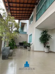Casa com 4 Quartos à venda, 500m² no Jardim Guadalajara, Vila Velha