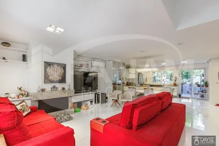 Casa de Condomínio com 3 Quartos à venda, 230m² no Sarandi, Porto Alegre
