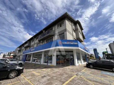 Ponto Comercial para alugar, 386m² no América, Joinville