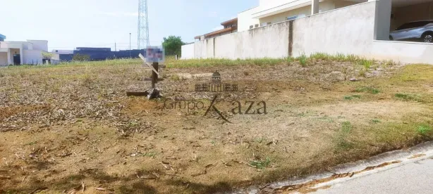 à venda, 601m² no Condomínio Residencial Colinas do Paratehy, São José dos Campos