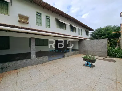 Apartamento com 6 Quartos à venda, 240m² no Nova Almeida Centro, Serra