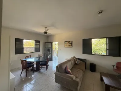 Casa com 3 Quartos para alugar, 160m² no Senador Camará, Rio de Janeiro