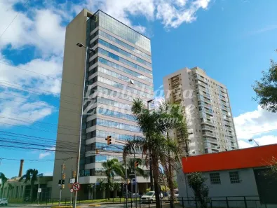 Sala Comercial à venda, 33m² no São Geraldo, Porto Alegre
