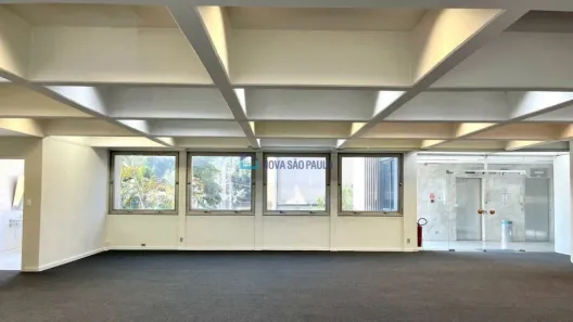 Prédio Comercial à venda, 667m² no Vila Gertrudes, São Paulo