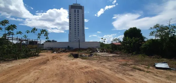 Lote/Terreno à venda, 14000m² no Chapada, Manaus