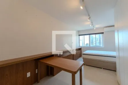 Kitnet com 1 Quarto à venda, 30m² no Bela Vista, São Paulo