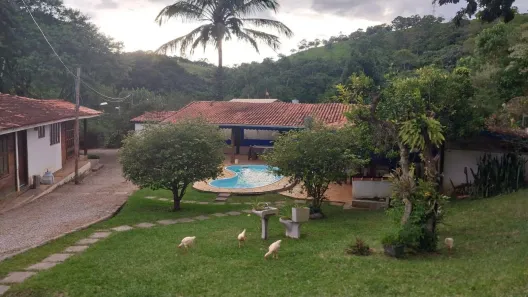 Fazenda/Sítio com 3 Quartos à venda, 200m² no Vila amelia, Paraibuna