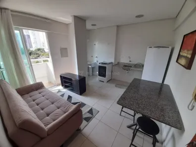 Kitnet com 1 Quarto para alugar, 30m² no Zona 07, Maringá