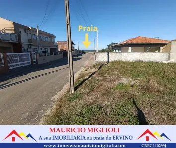 Lote/Terreno à venda, 300m² no Praia do Ervino, São Francisco do Sul