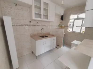 Apartamento com 2 Quartos para alugar, 60m² no Boa União (Abrantes), Camaçari