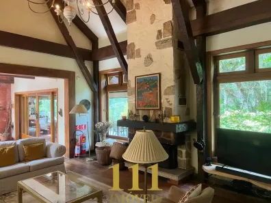 Casa com 6 Quartos à venda, 600m² no , Campos do Jordão