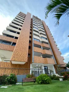 Apartamento com 4 Quartos à venda, 146m² no Guararapes, Fortaleza