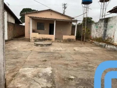 Imóvel Comercial com 3 Quartos à venda, 300m² no Setor Garavelo, Aparecida de Goiânia