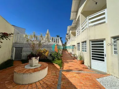 Casa de Condomínio com 2 Quartos à venda, 90m² no Martim de Sá, Caraguatatuba