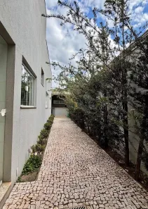 Casa com 3 Quartos à venda, 200m² no Parque dos Pinhais, Franca
