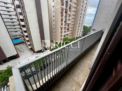 Apartamento com 3 Quartos à venda, 160m² no Gonzaga, Santos