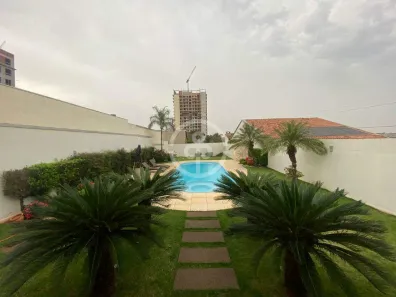 Sobrado com 2 Quartos para alugar, 212m² no Coqueiral, Cascavel